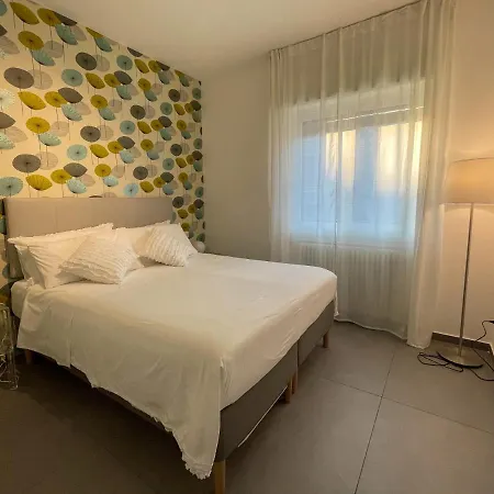 Apartment Mareincasa Aci Castello